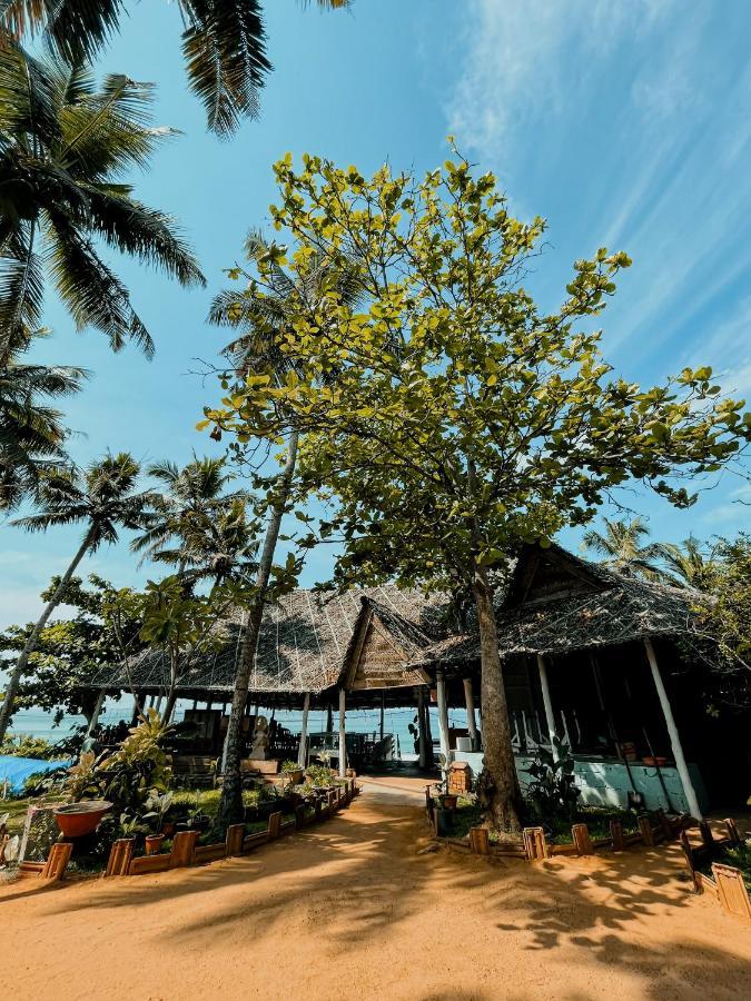 Varkala Marine Palace Exterior foto