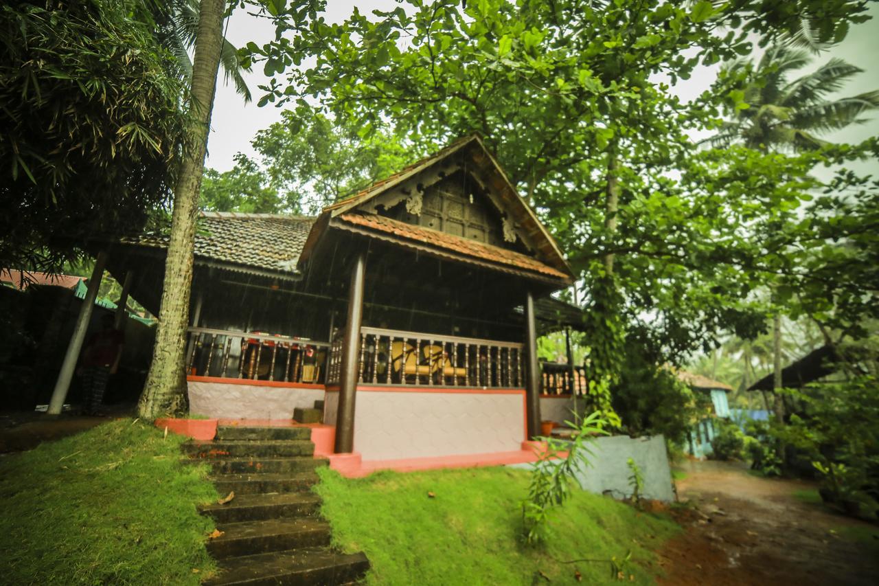Varkala Marine Palace Exterior foto