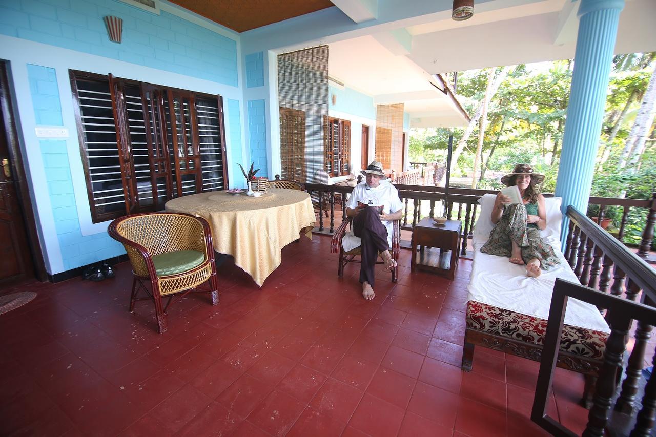 Varkala Marine Palace Exterior foto