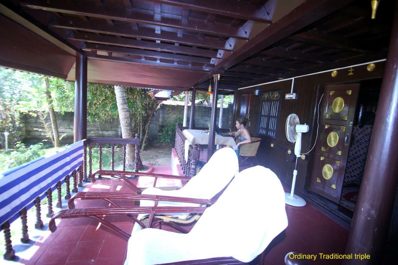 Varkala Marine Palace Exterior foto